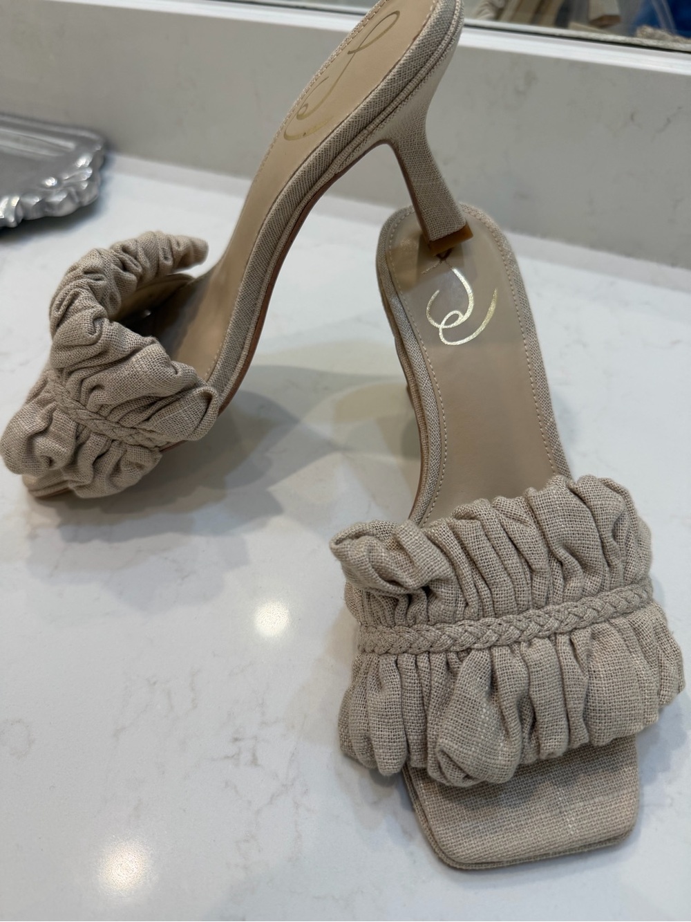 Sam Edelman Beige Ruffle Slide Mules - Picture 5 of 6